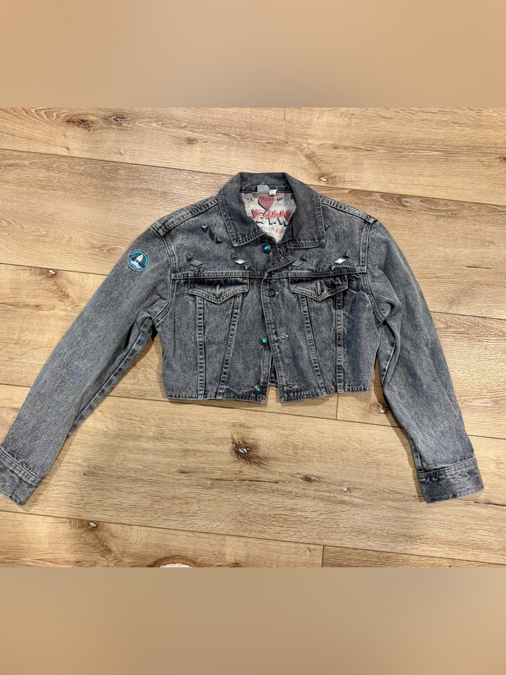 VTG 80’s LA Gear cropped acid wash denim jacket studded cutout medium EUC
